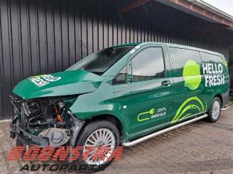 Vrakbiler auto Mercedes Vito eVito Tourer (447.7), Bus, 2019 41 kWh 2022/9