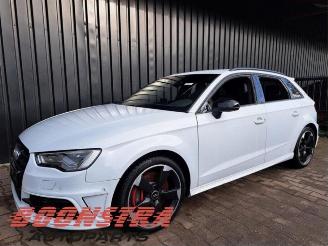 Vrakbiler auto Audi S3 S3 Sportback (8VA/8VF), Hatchback 5-drs, 2012 / 2020 2.0 T FSI 16V 2014/3