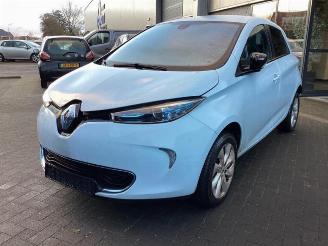 krockskadad bil bedrijf Renault Zoé Zoe (AG), Hatchback 5-drs, 2012 46kW 2013/12