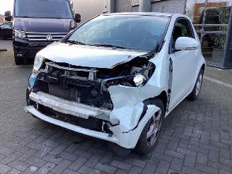 Uttjänta bilar auto Toyota iQ  2009/9