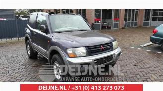 Mitsubishi Pajero Pajero Hardtop (V6/7), Terreinwagen, 2000 / 2006 3.2 DI-D 16V picture 7
