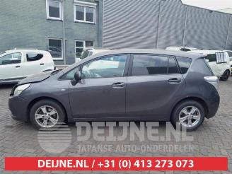 Toyota Verso Verso, MPV, 2009 / 2018 1.8 16V VVT-i picture 4