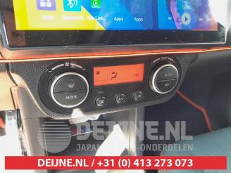 Suzuki Swift Swift (ZA/ZC/ZD1/2/3/9), Hatchback, 2005 / 2011 1.6 Sport VVT 16V picture 15