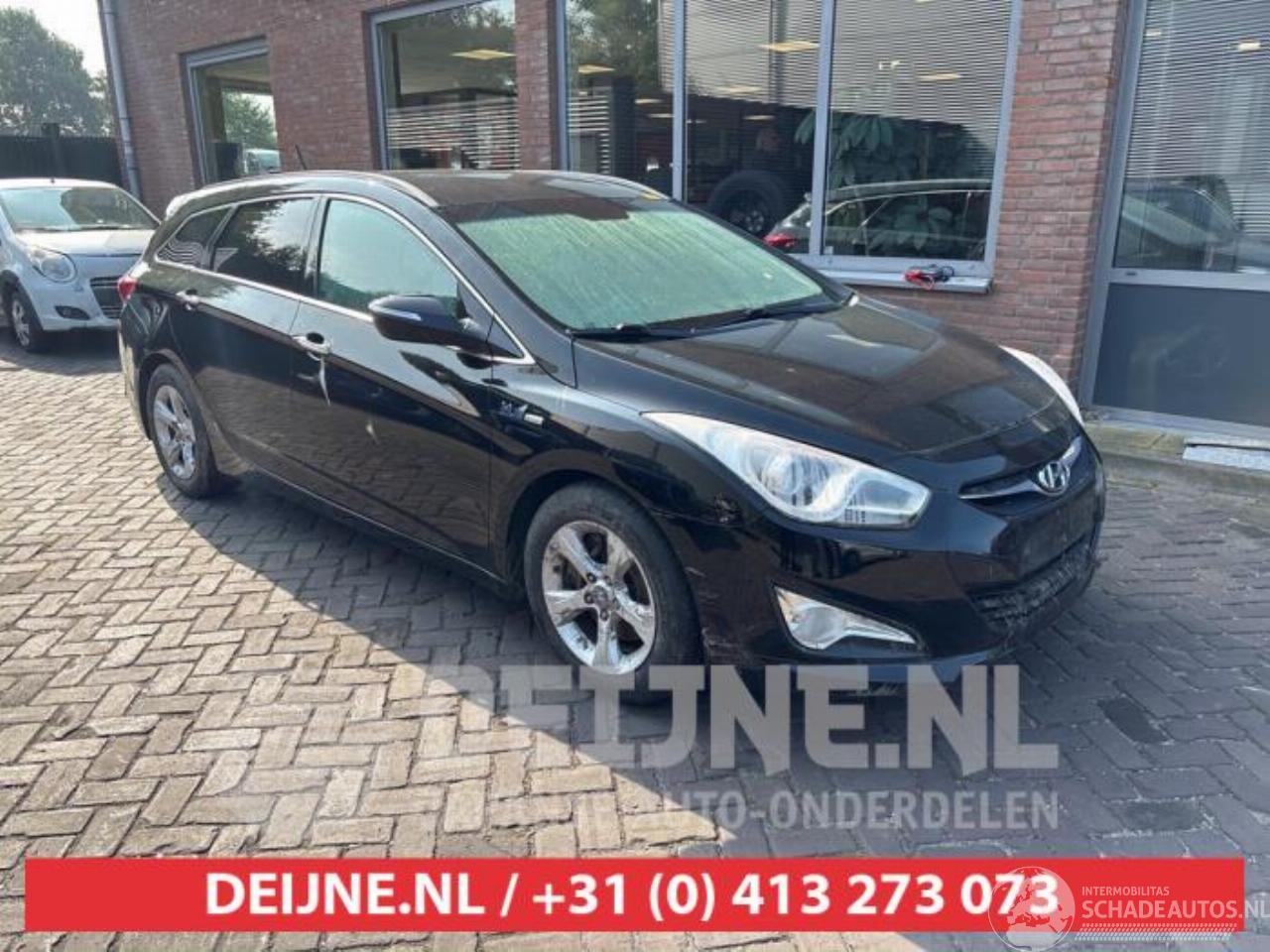 Hyundai I-40 i40 CW (VFC), Combi, 2011 / 2019 1.6 GDI 16V
