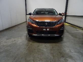 Uttjänta bilar auto Peugeot 3008 1.2 THP 2019/2