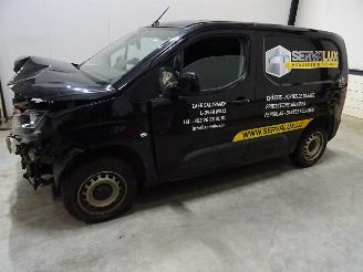 skadebil auto Citroën Berlingo 1.5 HDI 2022/2