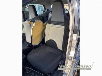 Volkswagen Up! Up! (121), Hatchback, 2011 1.0 12V 60 picture 31