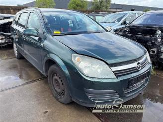 Vrakbiler auto Opel Astra Astra H SW (L35), Combi, 2004 / 2014 1.6 16V Twinport 2004/11