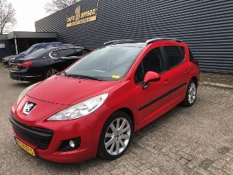 krockskadad bil auto Peugeot 207 207 SW (WE/WU) Combi 2007 / 2013 - 1.4 16V Vti Combi/o  Benzine 1.397cc 70kW (95pk) FWD 2007-06/2009-06 (WE8FS; WU8FS) EP3; 8FS 2010/1