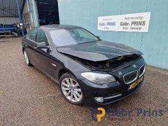 Vrakbiler auto BMW 5-serie 5 serie (F10), Sedan, 2009 / 2016 525d xDrive 16V 2013/2