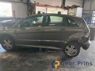 Uttjänta bilar auto Mercedes B-klasse B (W245), Hatchback, 2005 / 2011 1.5 B-160 16V 2011/1