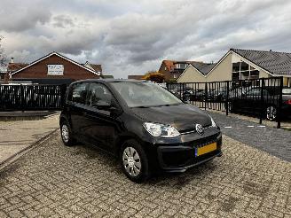  Volkswagen Up! 1.0 Move Up. 71.178 KM !! 2020/11