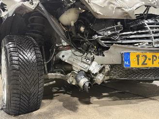 Mercedes E-klasse E200CGI 135kW Automaat Business Class Elegance picture 28