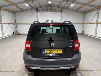 Skoda Yeti 1.2TSI 77kW Automaat Clima picture 7