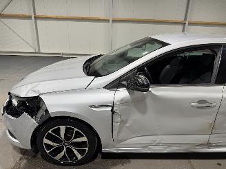 Renault Mégane 1.3TCE 103kW Automaat Bose picture 13