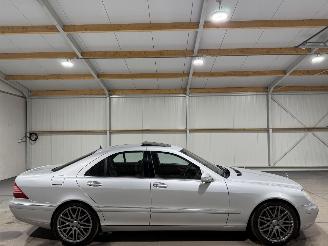 Vrakbiler auto Mercedes S-klasse 500 5.0V8 225kW Automaat Schuifkantel Memory Luchtvering 2004/5
