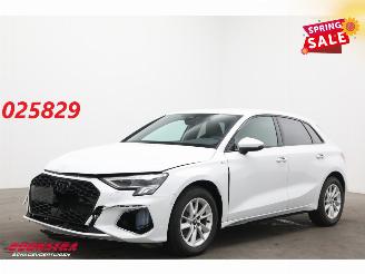 skadebil auto Audi A3 Sportback 35 TFSI Aut. S edition Matrix ACC Virtual Camera SHZ 10.169 km! 2023/9