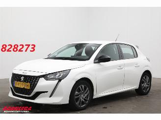 Vaurioauto  passenger cars Peugeot 208 1.2 PureTech Aut. Active Pack Apple/Android Navi Airco Cruise PDC 2022/5