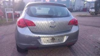 Opel Astra Astra J (PC6/PD6/PE6/PF6), Hatchback 5-drs, 2009 / 2015 1.4 16V ecoFLEX picture 6