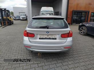 krockskadad bil auto BMW 3-serie 3 serie Touring (F31), Combi, 2012 / 2019 320d xDrive 2.0 16V 2013/7