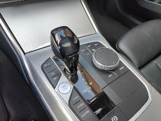 BMW 3-serie Touring 320e M-Pakket Aut. picture 18