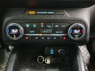 Ford Focus 1.0 EcoBoost Trend picture 11