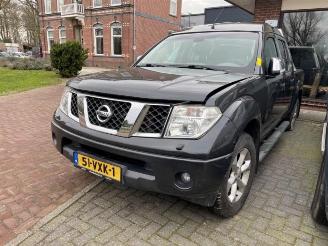 krockskadad bil bedrijf Nissan Navara Navara (D40), Pick-up, 2005 2.5 dCi 16V 4x4 2008/11