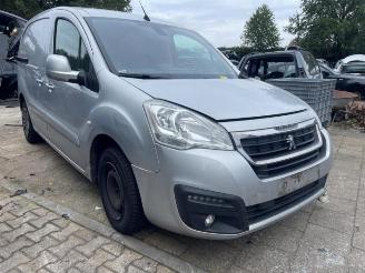 Vrakbiler auto Peugeot Partner Partner (GC/GF/GG/GJ/GK), Van, 2008 / 2018 1.6 BlueHDi 100 2015/11