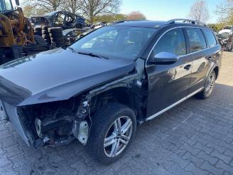 Vrakbiler auto Volkswagen Passat Passat Alltrack (365), Combi, 2012 / 2014 2.0 TDI 16V 170 4Motion 2012/0
