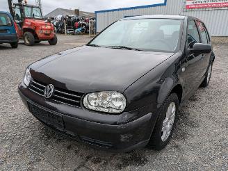 Volkswagen Golf 1.4 picture 1