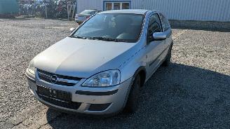 Uttjänta bilar auto Opel Corsa 1.2 2003/10