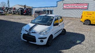 krockskadad bil auto Hyundai I-10 HW 2010/2