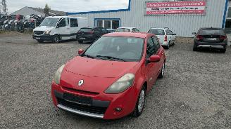 Uttjänta bilar auto Renault Clio R 2011/5