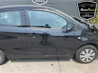 Citroën C1 C1, Hatchback, 2014 / 2021 1.0 12V VVT-i picture 10