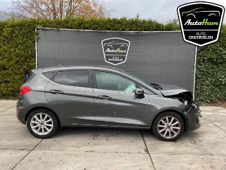 Vrakbiler auto Ford Fiesta Fiesta 7, Hatchback, 2017 1.0 EcoBoost 12V 100 2018/1