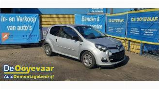 skadebil auto Renault Twingo Twingo II (CN), Hatchback 3-drs, 2007 / 2014 1.2 16V 2013/3
