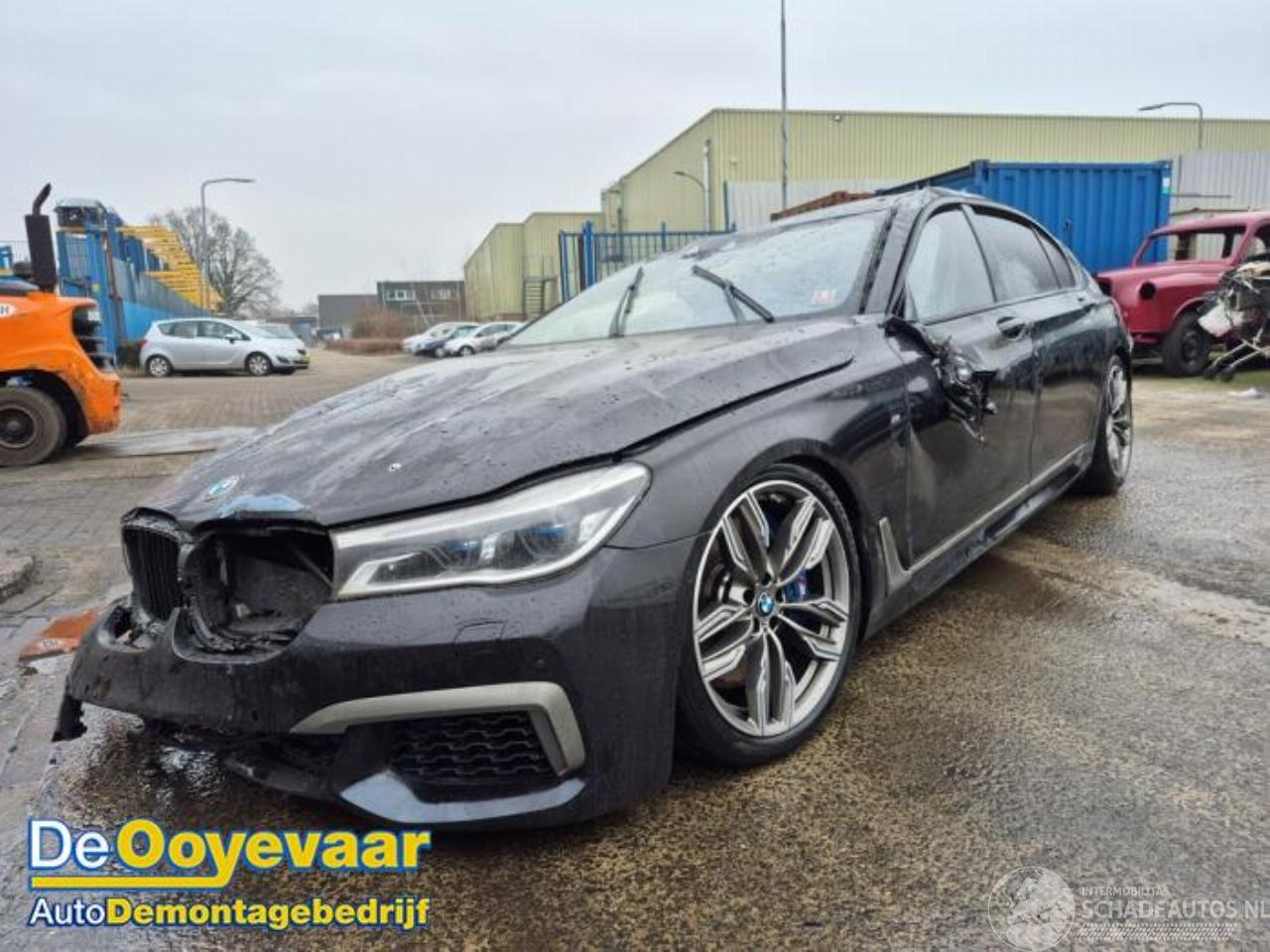 BMW 7-serie M760 (G11/12), Sedan, 2016 / 2022 M760Li xDrive V12 48V TwinPower Turbo