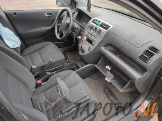 Honda Civic Civic (EP/EU), Hatchback 3-drs, 2000 / 2005 1.4 16V picture 8