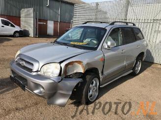 skadebil auto Hyundai Santa Fe Santa Fe I, SUV, 2000 / 2006 2.0 16V 4x2 2005/9