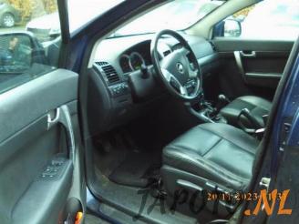 Chevrolet Captiva Captiva (C100), SUV, 2006 / 2011 2.4 16V 4x2 picture 28