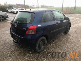 Toyota Yaris Yaris II (P9), Hatchback, 2005 / 2014 1.4 D-4D picture 4