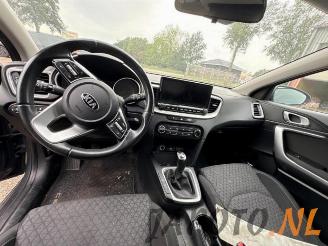 Kia Cee d Ceed Sportswagon (CDF), Combi 5-drs, 2018 1.0i T-GDi 12V picture 9