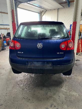 Volkswagen Golf V (1K1) Hatchback 1.6 FSI 16V (BAG) [85kW] 6-BAK picture 6