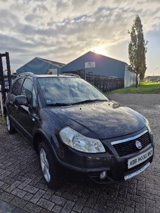 Fiat Sedici (189) SUV, Benzine, 1.586cc, 79kW (107pk), FWD, M16A, 5-BAK picture 3