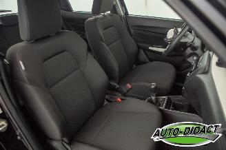 Suzuki Swift 1.2 45.886 km Airco Comfort Smart Hybrid picture 15