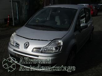 skadebil auto Renault Modus Modus/Grand Modus (JP) MPV 1.6 16V (K4M-801) [82kW]  (12-2004/12-2012)= 2008/8