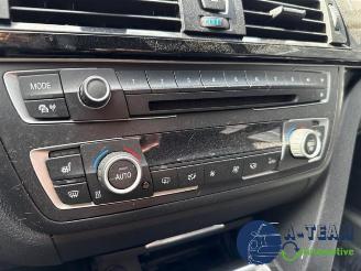 BMW 3-serie 3 serie (F30), Sedan, 2011 / 2018 320i 2.0 16V picture 27