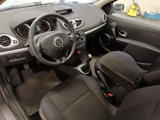 Renault Clio Clio III (BR/CR) Hatchback 1.2 16V 75 (D4F-706) [55kW]  (06-2005/12-20=
14) picture 19