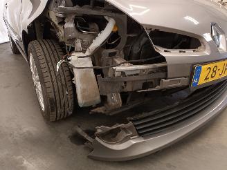 Renault Clio Clio III (BR/CR) Hatchback 1.2 16V 75 (D4F-706) [55kW]  (06-2005/12-20=
14) picture 7