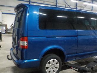 Volkswagen Transporter Transporter T5 Van 2.5 TDi PF (BNZ) [96kW]  (01-2006/11-2009) picture 3